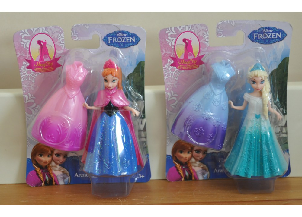 Disney Frozen Elsa and Anna MagiClip Fashion Collection Magic Clip ...