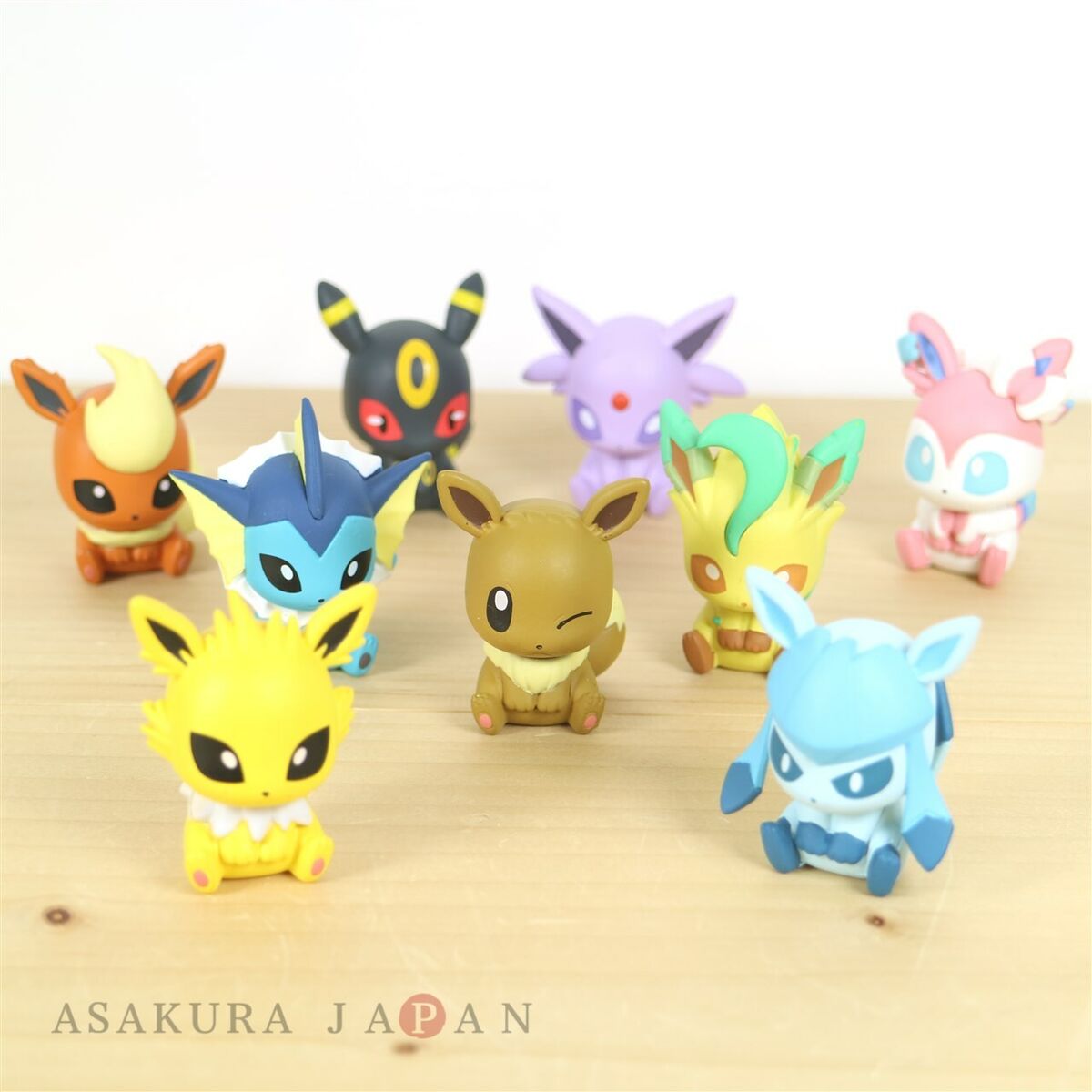 Pokemon BANDAI FIGURE x CLIP Figulip vol.2 Eevee Mini Figure From ...