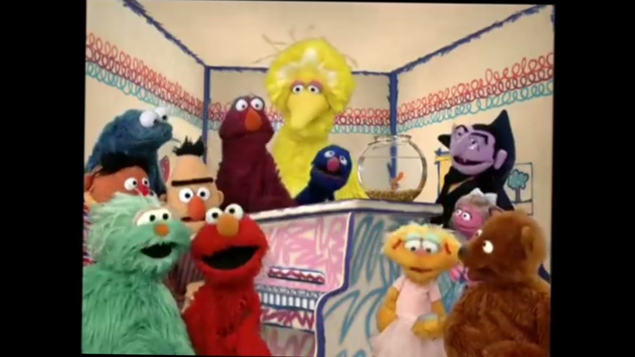 Sesame Street - Sweet Best Friends Characters | Sesame street ...