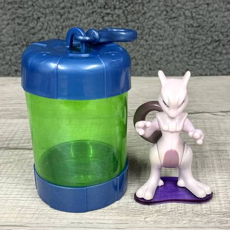 Pokemon Mewtwo Burger King Toy Figure 1999 In Green Tube Case Clip On ...