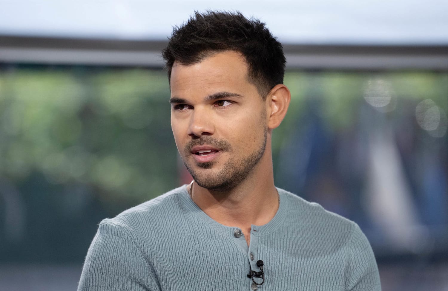 Taylor Swift I Can See You Video Has Taylor Lautner as Surprise Star ...