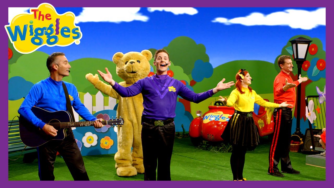 The Wiggles: LIVE Clip (Rock-a-Bye Your Bear Rehearsal) - YouTube ...